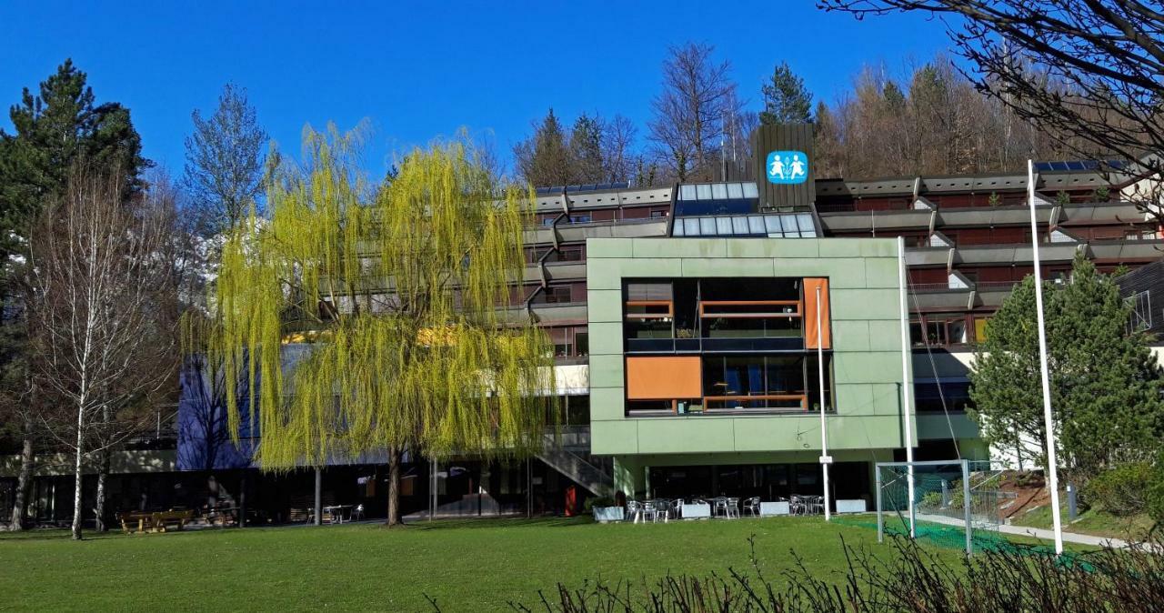 Hermann-Gmeiner-Akademie Hotel Innsbruck Bagian luar foto