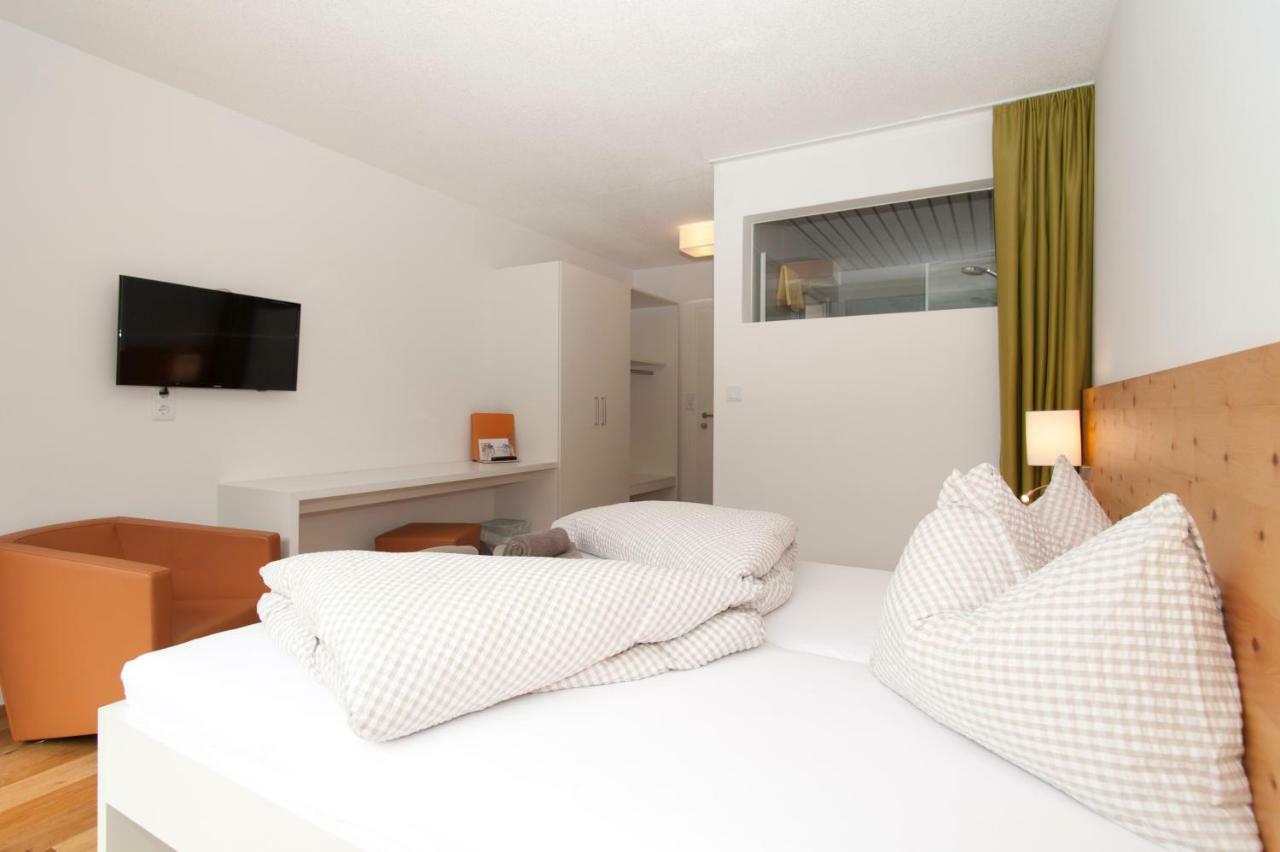 Hermann-Gmeiner-Akademie Hotel Innsbruck Bagian luar foto