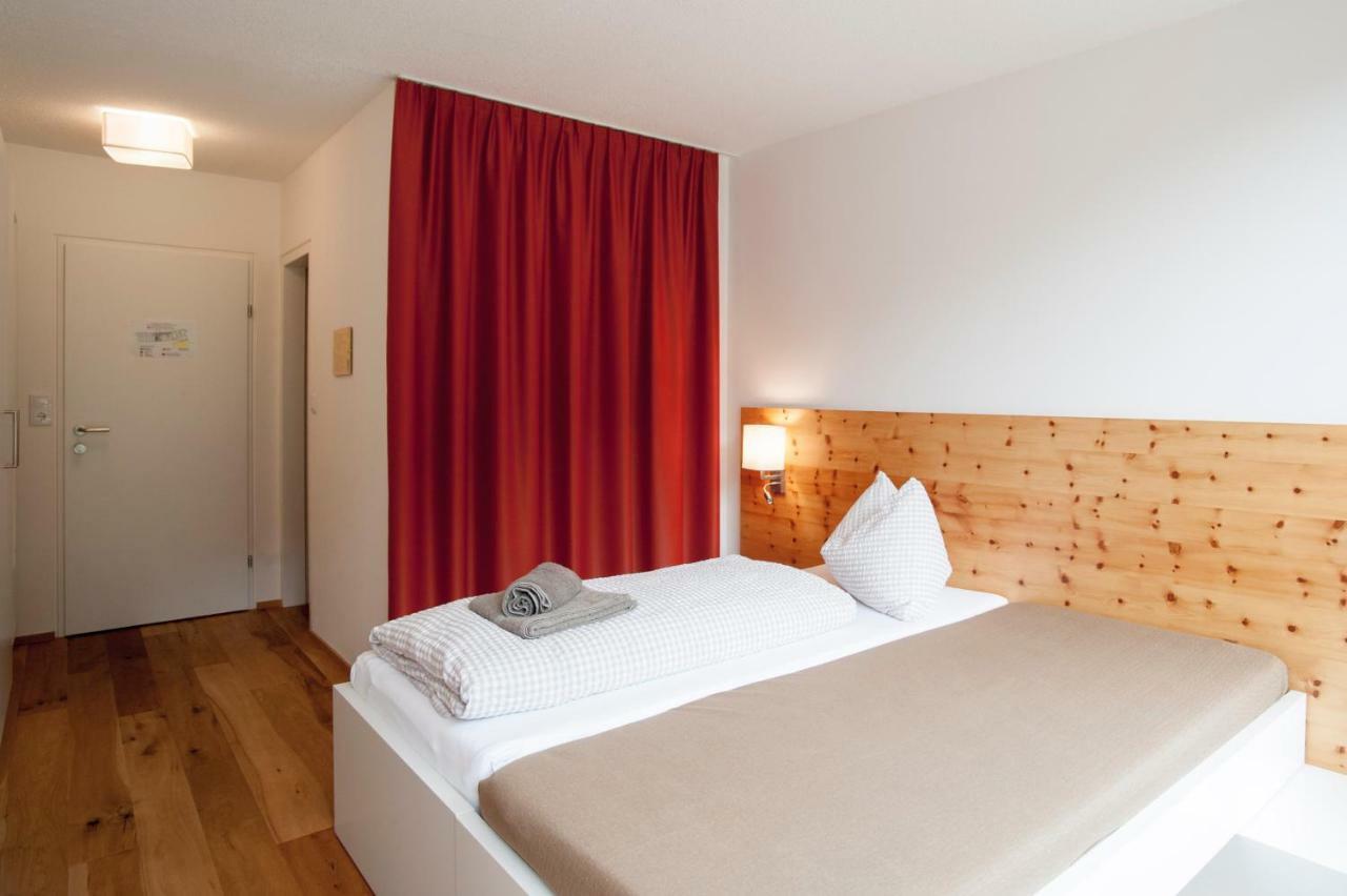Hermann-Gmeiner-Akademie Hotel Innsbruck Bagian luar foto